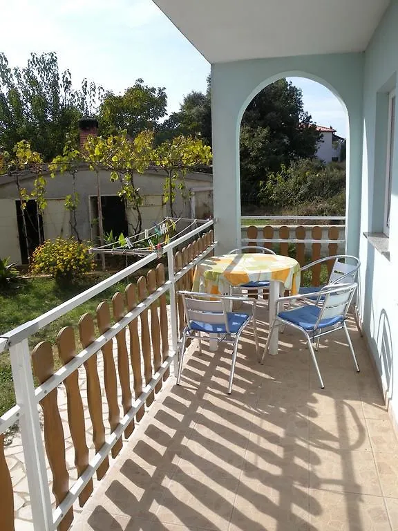 Apartment Vinkuran 6